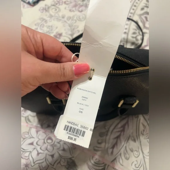 Tory Burch Black Handbag - BRAND NEW - Picture 5 of 7